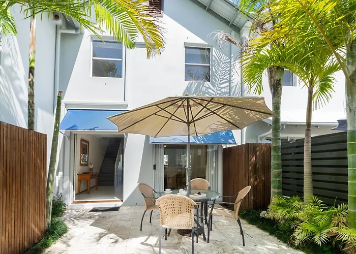 Noosa Entrance Waterfront Resort